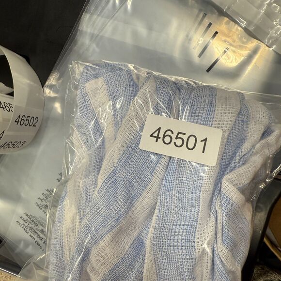 Heroes And Dreamers Shirt Women M Medium Blue Striped Button Up Collared Cotton - Picture 7 of 7